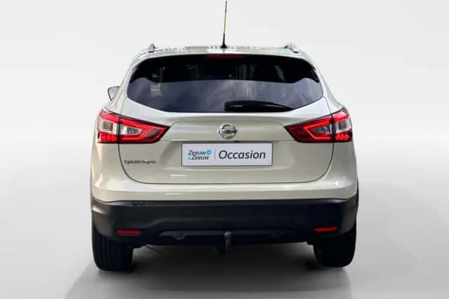 Nissan Qashqai (2017) thumbnail 6