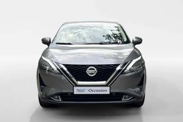 Nissan Qashqai (2022) thumbnail 2