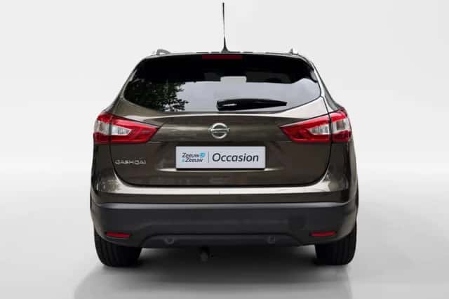 Nissan Qashqai (2015) thumbnail 6