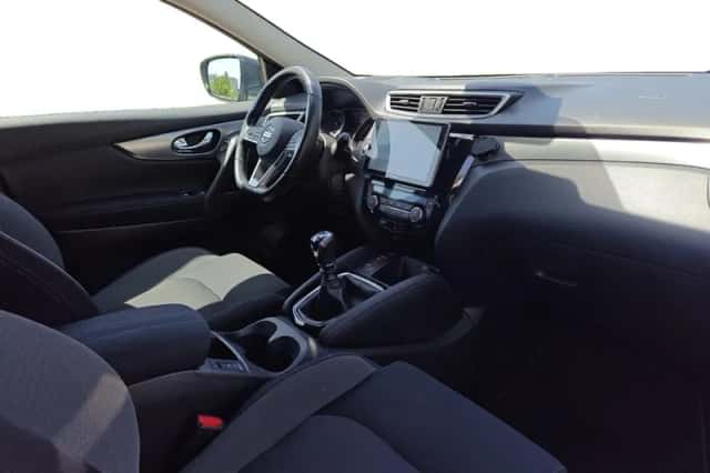 Nissan Qashqai (2017) thumbnail 20