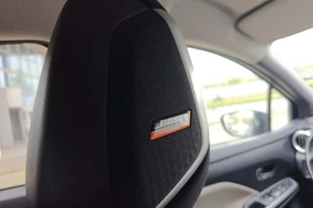 Nissan Micra (2022) thumbnail 18