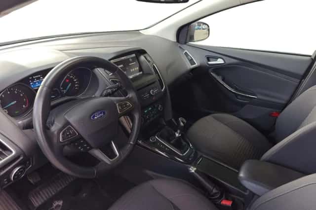 Ford Focus (2016) thumbnail 13