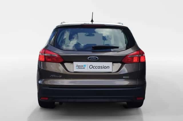 Ford Focus (2016) thumbnail 5
