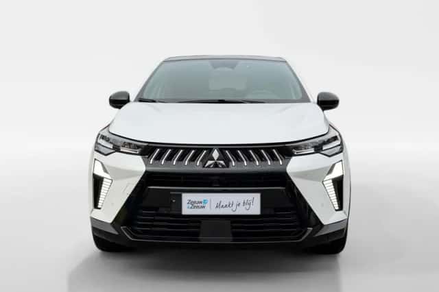 Mitsubishi Grandis (2025) thumbnail 2