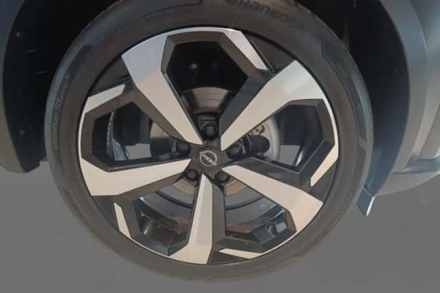 Nissan Juke (2024) thumbnail 9