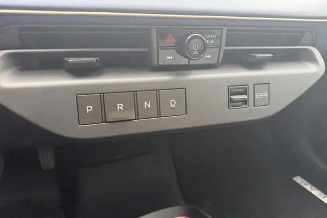 Nissan Leaf (2026) thumbnail 21