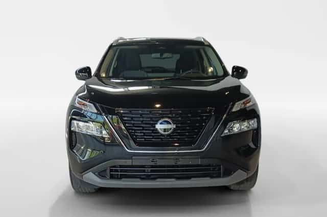 Nissan X-Trail (2023) thumbnail 2
