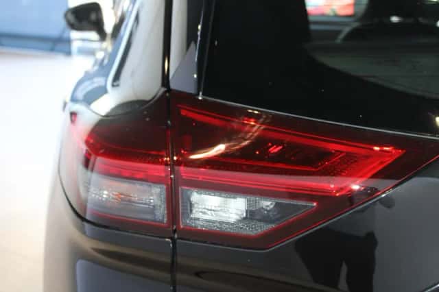 Nissan X-Trail (2023) thumbnail 13