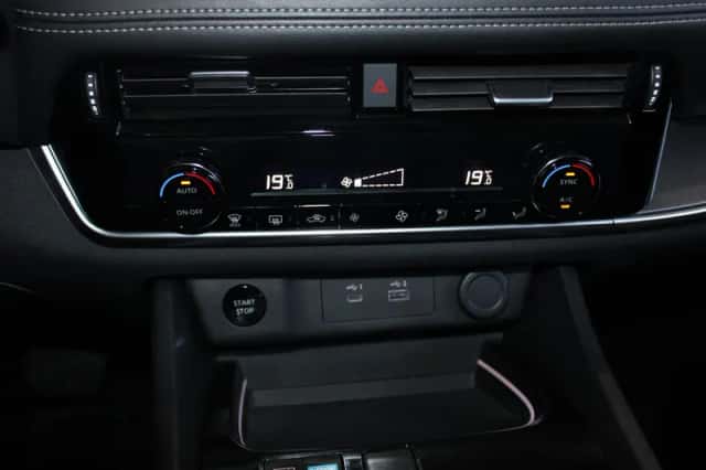 Nissan X-Trail (2023) thumbnail 32