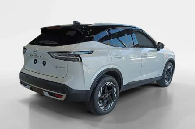 Nissan Qashqai (2024) thumbnail 5