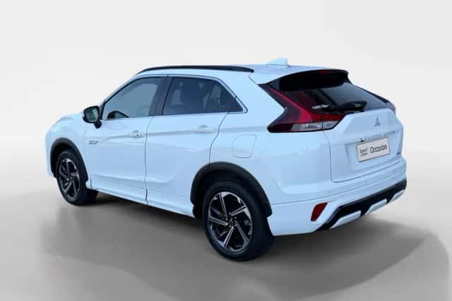 Mitsubishi Eclipse Cross (2024) thumbnail 2