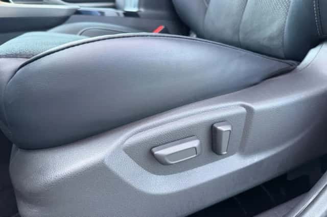 Mitsubishi Eclipse Cross (2024) thumbnail 31