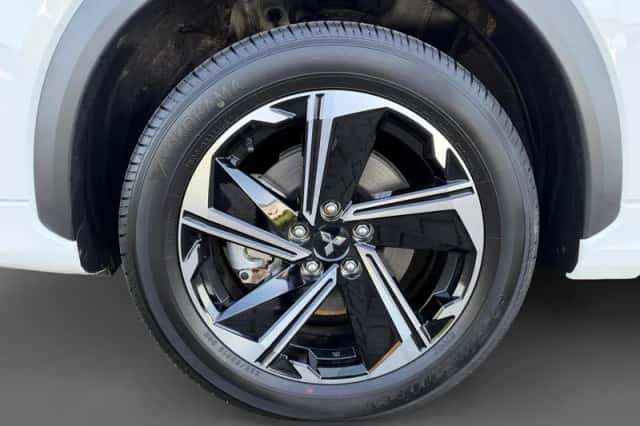 Mitsubishi Eclipse Cross (2024) thumbnail 8