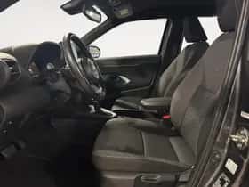 Toyota Yaris Cross (2023) thumbnail 25