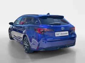 Toyota Corolla (2023) thumbnail 2
