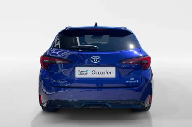 Toyota Corolla (2023) thumbnail 3