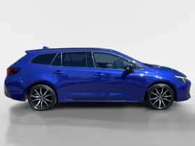 Toyota Corolla (2023) thumbnail 5