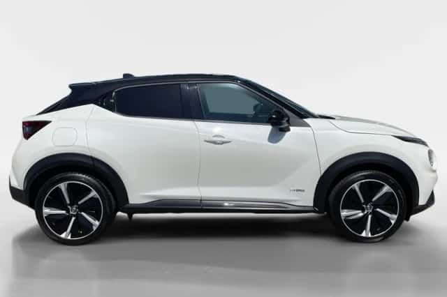 Nissan Juke (2023) thumbnail 2