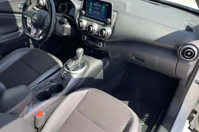 Nissan Juke (2023) thumbnail 10