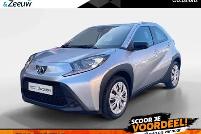 Toyota Aygo (2023) thumbnail 1