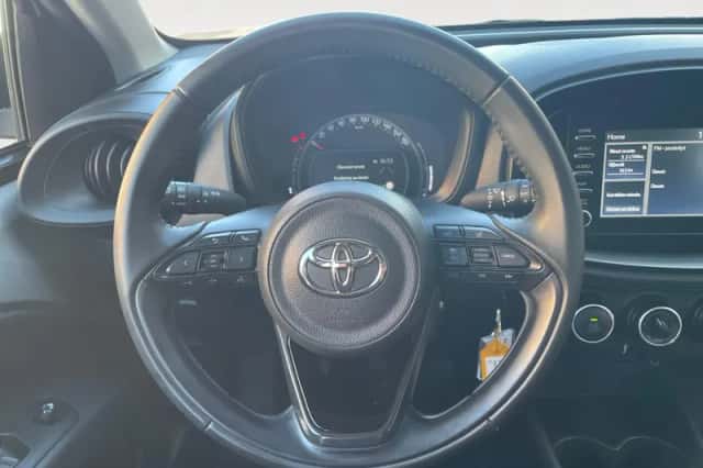 Toyota Aygo (2023) thumbnail 12
