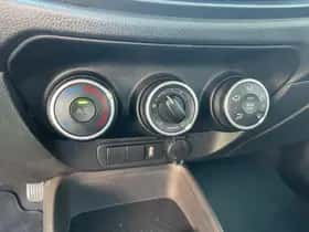 Toyota Aygo (2023) thumbnail 17