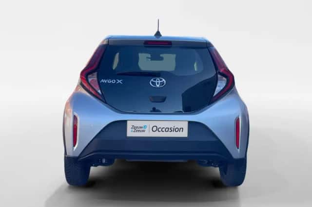 Toyota Aygo (2023) thumbnail 5