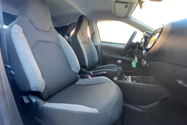 Toyota Aygo (2023) thumbnail 9