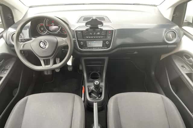 Volkswagen Up! (2021) thumbnail 17