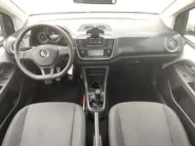 Volkswagen Up! (2021) thumbnail 17