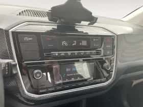 Volkswagen Up! (2021) thumbnail 22