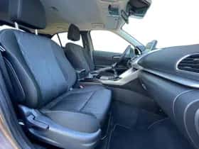 Mitsubishi Eclipse Cross (2019) thumbnail 11