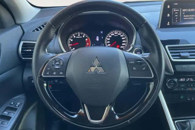 Mitsubishi Eclipse Cross (2019) thumbnail 13