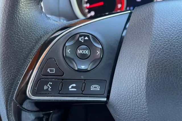 Mitsubishi Eclipse Cross (2019) thumbnail 14