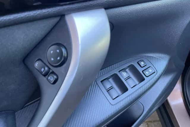 Mitsubishi Eclipse Cross (2019) thumbnail 20