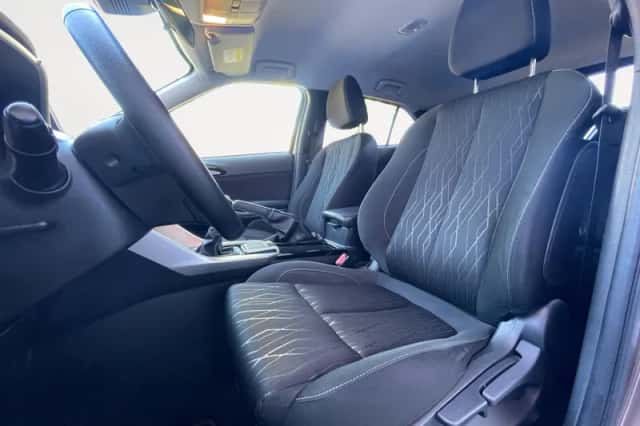 Mitsubishi Eclipse Cross (2019) thumbnail 10