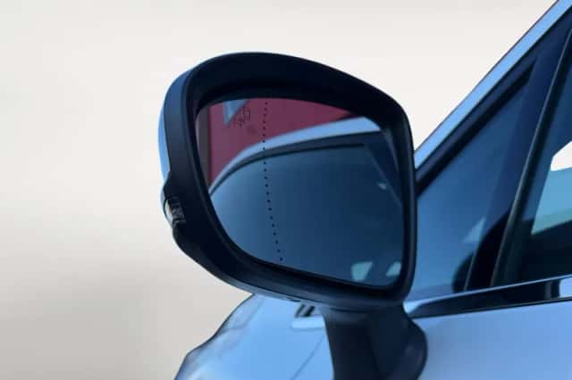 Mitsubishi ASX (2024) thumbnail 16