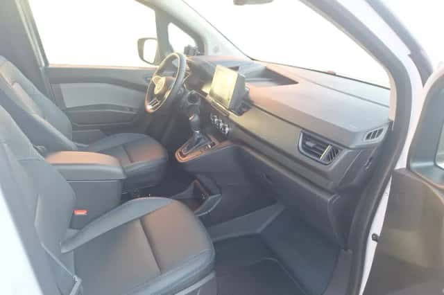 Nissan Townstar (2026) thumbnail 9