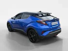 Toyota C-HR (2018) thumbnail 2