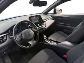 Toyota C-HR (2018) thumbnail 19