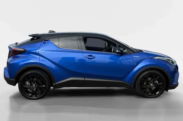 Toyota C-HR (2018) thumbnail 5