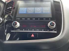 Mitsubishi Outlander (2021) thumbnail 34