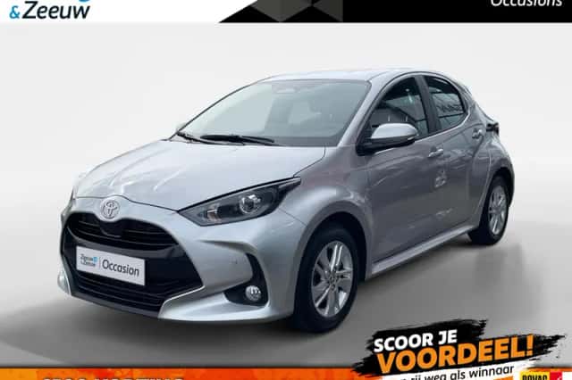 Toyota Yaris (2025) thumbnail 1