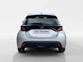 Toyota Yaris (2025) thumbnail 2