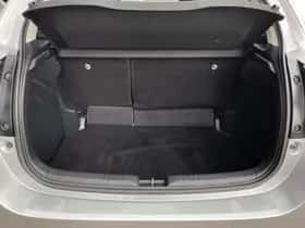 Toyota Yaris (2025) thumbnail 16