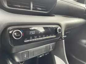 Toyota Yaris (2025) thumbnail 30