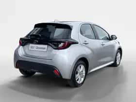 Toyota Yaris (2025) thumbnail 4