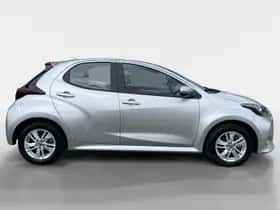 Toyota Yaris (2025) thumbnail 5