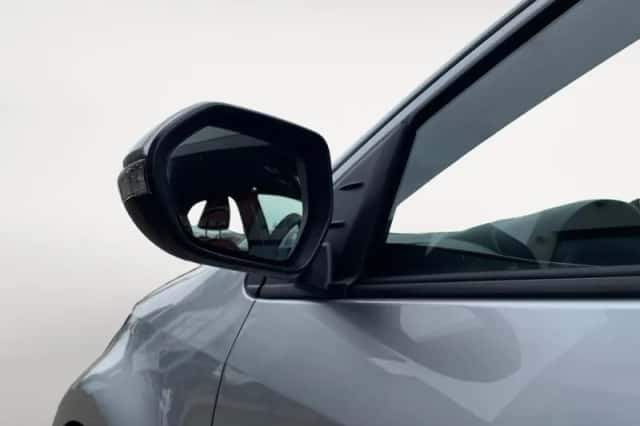 Toyota Yaris (2025) thumbnail 10