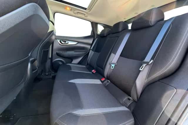 Nissan Qashqai (2019) thumbnail 16
